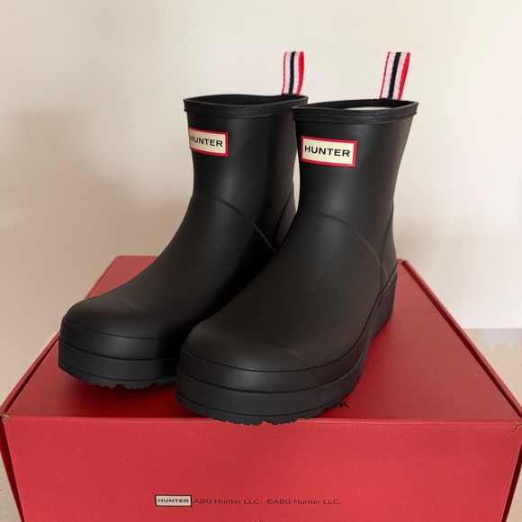 Hunter Shoes - Hunter Womens Play Short Boot Black Matte Waterproof Rain Ankle  US 9